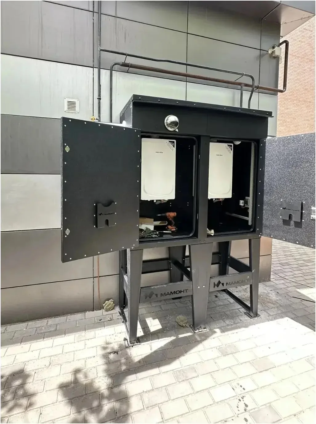 Газовое оборудование в наружном шкафу